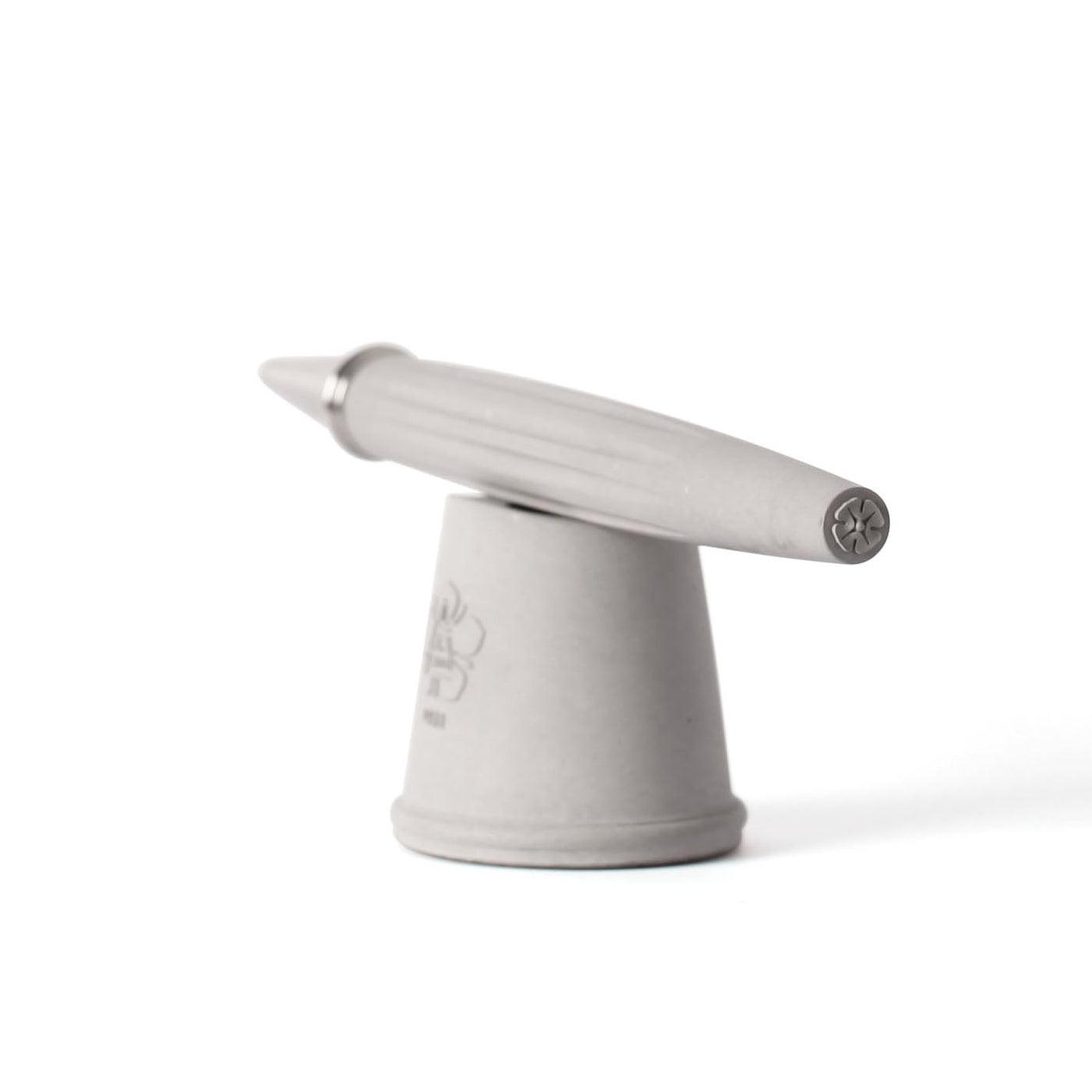 Concrete desk pen and support set designed and manufactured by 22STUDIO. This minimalist writing tool combines industrial elegance with functional design—ideal as a bespoke corporate gift, deal toy, or finance tombstone that reflects precision and premium craftsmanship.