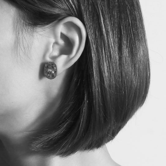 Pebble Earring