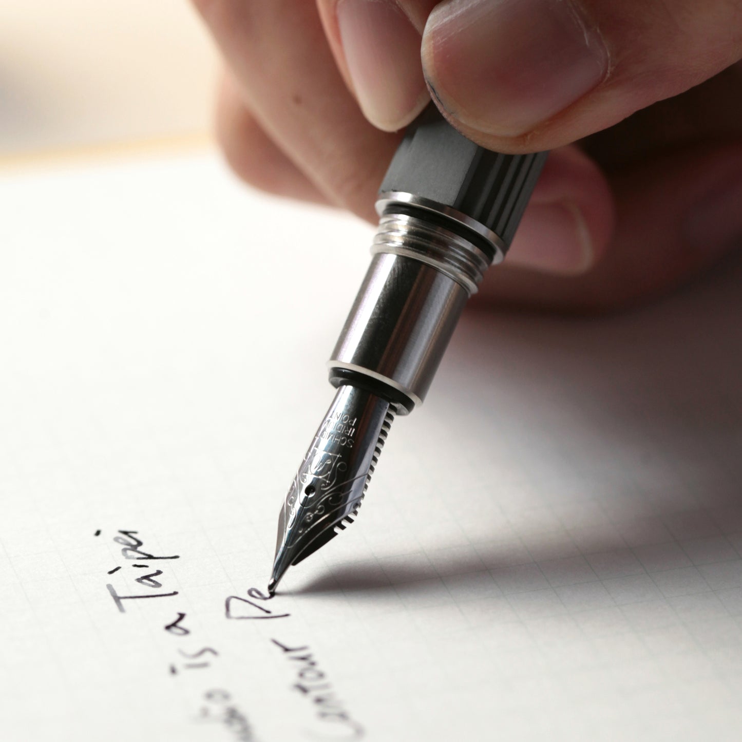 Contour Fountain Pen